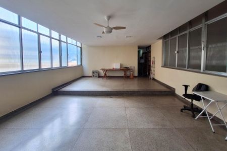 Apartamento para alugar com 73m², 2 quartos e 1 vagaÁrea comum