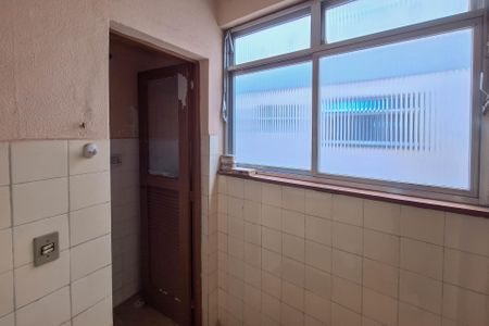 Apartamento para alugar com 73m², 2 quartos e 1 vagaÁrea de Serviço