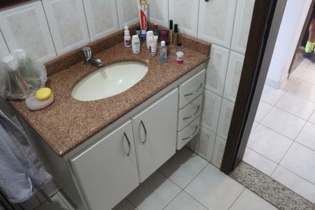 Apartamento à venda com 84m², 3 quartos e 1 vagaBanheiro Social