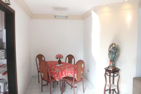 Apartamento à venda com 84m², 3 quartos e 1 vagaSala