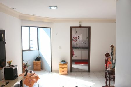 Apartamento à venda com 84m², 3 quartos e 1 vagaSala