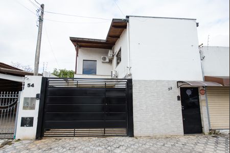 Casa para alugar com 120m², 2 quartos e 1 vagaFachada da Casa