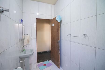 Casa à venda com 360m², 3 quartos e 2 vagasBanheiro Social