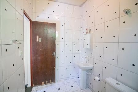 Casa à venda com 360m², 3 quartos e 2 vagasBanheiro da Suíte