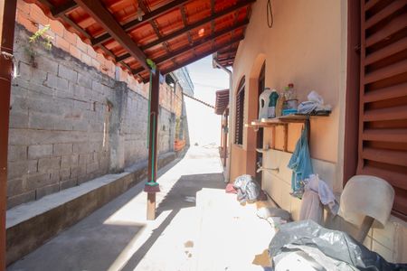 Casa à venda com 360m², 3 quartos e 2 vagasÁrea de Serviço