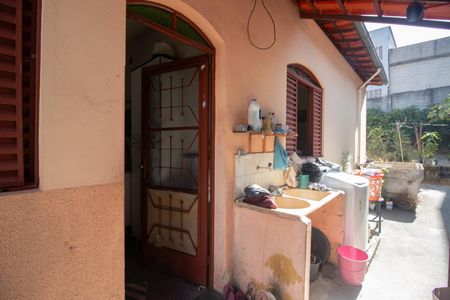 Casa à venda com 360m², 3 quartos e 2 vagasÁrea de Serviço