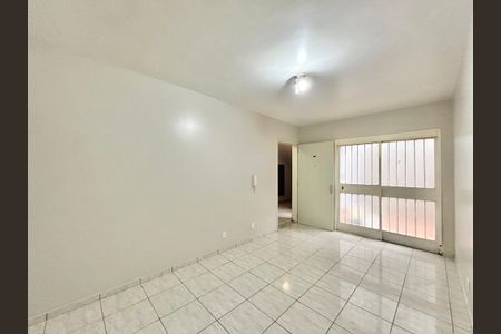 Apartamento à venda com 68m², 1 quarto e sem vagaSala