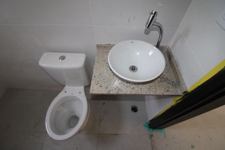 Apartamento à venda com 43m², 2 quartos e sem vagaBanheiro