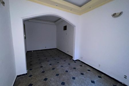 Casa para alugar com 160m², 3 quartos e sem vaga Casa para alugar com 160m², 3 quartos e sem vagaSala