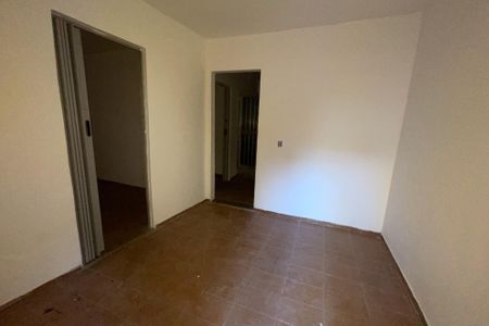Casa para alugar com 160m², 3 quartos e sem vaga Casa para alugar com 160m², 3 quartos e sem vagaSala