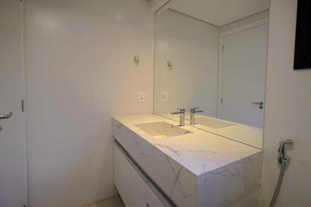 Apartamento para alugar com 63m², 2 quartos e 2 vagasBanheiro da Suíte 1