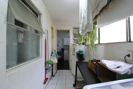 Apartamento à venda com 94m², 2 quartos e 1 vagaÁrea de Serviço