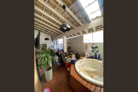 Casa à venda com 111m², 3 quartos e 2 vagas Casa à venda com 111m², 3 quartos e 2 vagasFoto 23