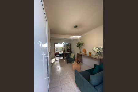 Casa à venda com 111m², 3 quartos e 2 vagas Casa à venda com 111m², 3 quartos e 2 vagasFoto 25