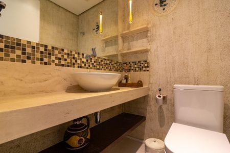 Apartamento para alugar com 236m², 3 quartos e 4 vagasLavabo