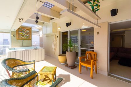 Apartamento para alugar com 236m², 3 quartos e 4 vagasSala Varanda