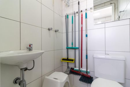 Apartamento para alugar com 236m², 3 quartos e 4 vagasBanheiro de Serviço