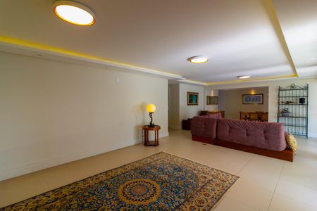 Apartamento para alugar com 236m², 3 quartos e 4 vagasSala de Tv