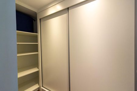 Apartamento para alugar com 236m², 3 quartos e 4 vagasQuarto 1 - Suíte 1 Closet
