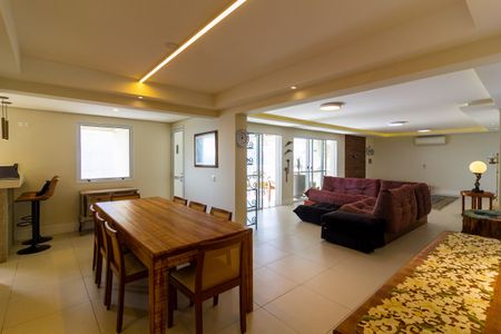 Apartamento para alugar com 236m², 3 quartos e 4 vagasSala de Jantar