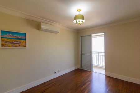 Apartamento para alugar com 236m², 3 quartos e 4 vagasQuarto 3 - Suíte 3