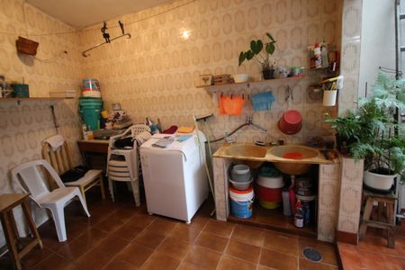 Casa à venda com 111m², 3 quartos e 6 vagasÁrea de Serviço