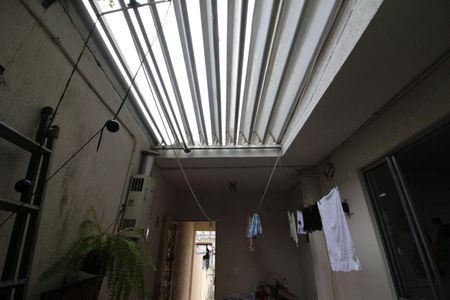 Casa à venda com 111m², 3 quartos e 6 vagasQuintal