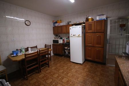 Casa à venda com 111m², 3 quartos e 6 vagasCozinha