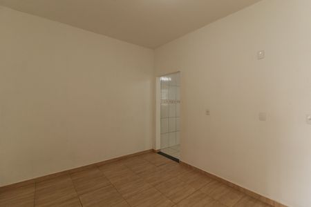 Casa para alugar com 92m², 2 quartos e sem vaga Casa para alugar com 92m², 2 quartos e sem vagaSala