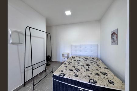 Casa de condomínio para alugar com 30m², 1 quarto e 1 vaga Casa de condomínio para alugar com 30m², 1 quarto e 1 vagaSala/Quarto