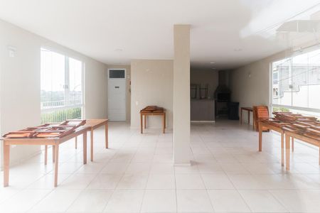 Apartamento para alugar com 42m², 2 quartos e 1 vaga Apartamento para alugar com 42m², 2 quartos e 1 vagaÁrea comum - Salão de festas