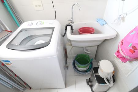Apartamento para alugar com 64m², 2 quartos e 1 vagaÁrea de Serviço