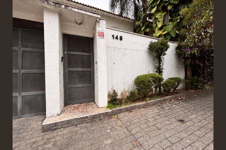 Casa à venda com 200m², 3 quartos e 2 vagasFachada