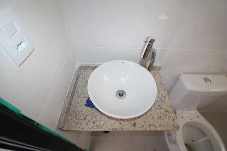 Apartamento à venda com 33m², 1 quarto e sem vagaBanheiro