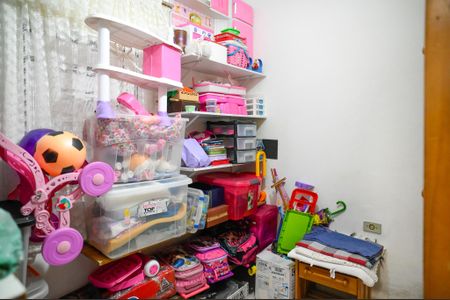 Casa à venda com 250m², 3 quartos e 2 vagas Casa à venda com 250m², 3 quartos e 2 vagasQuarto de Serviço