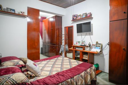 Casa à venda com 250m², 3 quartos e 2 vagas Casa à venda com 250m², 3 quartos e 2 vagasSuíte