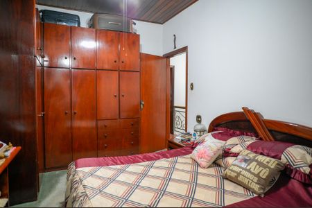 Casa à venda com 250m², 3 quartos e 2 vagas Casa à venda com 250m², 3 quartos e 2 vagasSuíte