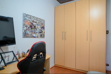 Casa à venda com 250m², 3 quartos e 2 vagas Casa à venda com 250m², 3 quartos e 2 vagasQuarto 1