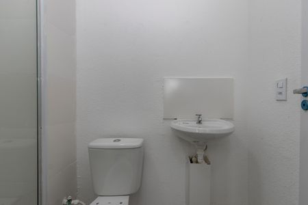 Apartamento à venda com 37m², 2 quartos e sem vaga Apartamento à venda com 37m², 2 quartos e sem vagaBanheiro