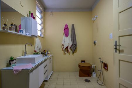 Apartamento à venda com 160m², 4 quartos e 1 vaga Apartamento à venda com 160m², 4 quartos e 1 vagaBanheiro da Suíte