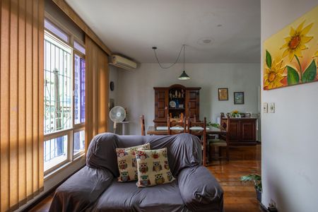 Apartamento à venda com 160m², 4 quartos e 1 vaga Apartamento à venda com 160m², 4 quartos e 1 vagaSala