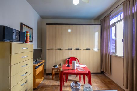 Apartamento à venda com 160m², 4 quartos e 1 vaga Apartamento à venda com 160m², 4 quartos e 1 vagaQuarto 3