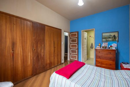 Apartamento à venda com 160m², 4 quartos e 1 vaga Apartamento à venda com 160m², 4 quartos e 1 vagaSuíte