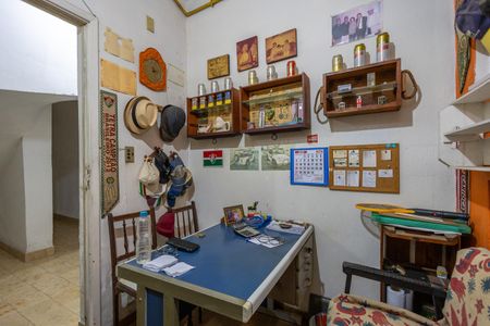 Apartamento à venda com 160m², 4 quartos e 1 vaga Apartamento à venda com 160m², 4 quartos e 1 vagaQuarto de Serviço