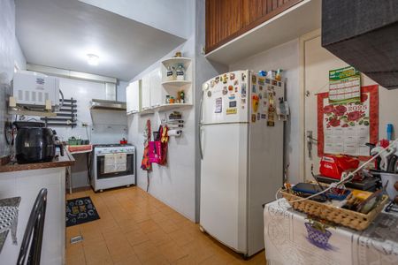 Apartamento à venda com 160m², 4 quartos e 1 vaga Apartamento à venda com 160m², 4 quartos e 1 vagaCozinha