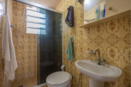 Apartamento à venda com 160m², 4 quartos e 1 vaga Apartamento à venda com 160m², 4 quartos e 1 vagaBanheiro 2