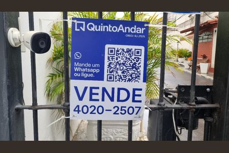 Apartamento à venda com 160m², 4 quartos e 1 vaga Apartamento à venda com 160m², 4 quartos e 1 vagaPlaca