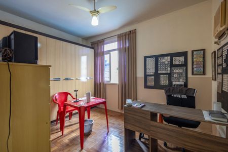 Apartamento à venda com 160m², 4 quartos e 1 vaga Apartamento à venda com 160m², 4 quartos e 1 vagaQuarto 3