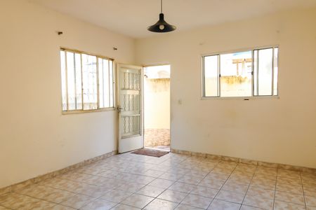 Sala de casa à venda com 2 quartos, 176m² em Cachambi, Rio de Janeiro