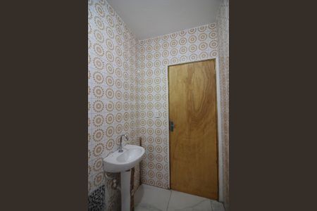 Casa à venda com 250m², 3 quartos e 2 vagasBanheiro Social 1